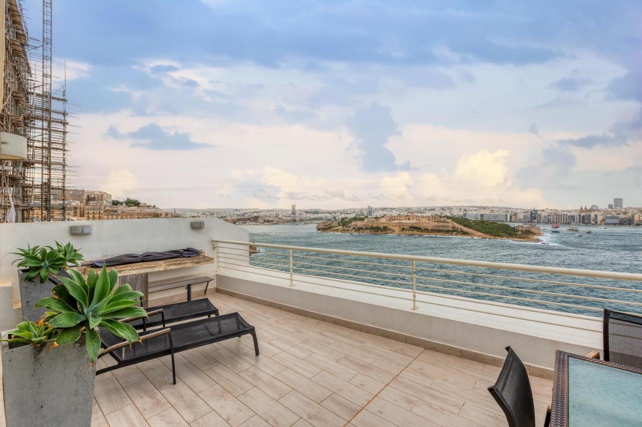 49/3 Seafront Duplex Penthouse In La Valeta Exterior foto