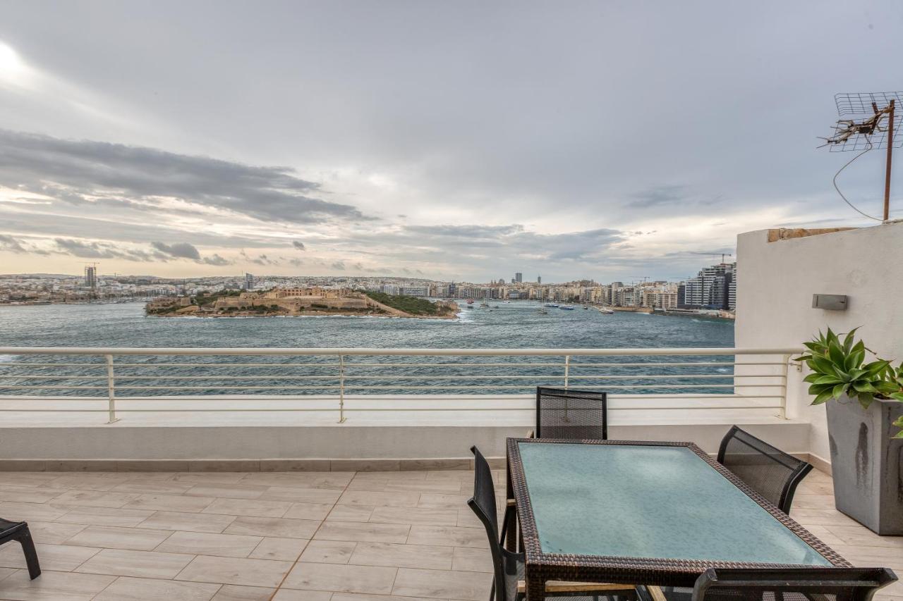 49/3 Seafront Duplex Penthouse In La Valeta Exterior foto